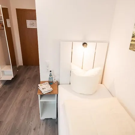Scharfes Eck 3* Mühlacker