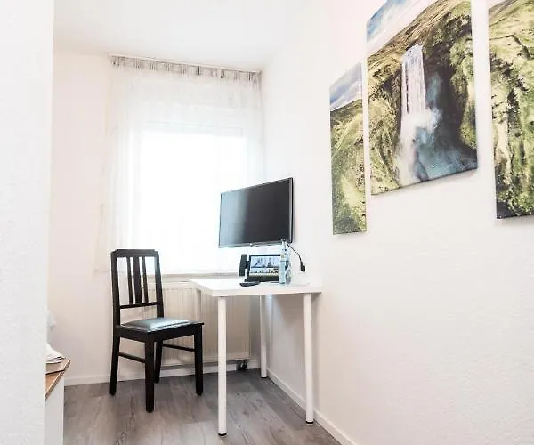 Scharfes Eck 3* Mühlacker