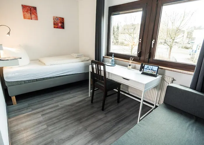 Scharfes Eck 3* Mühlacker